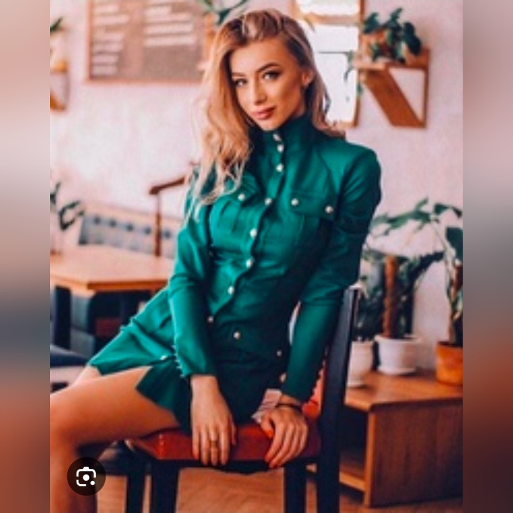 Stylish Long Sleeve Green Coat Dress With Gold Button-Up Detail Women Size Small